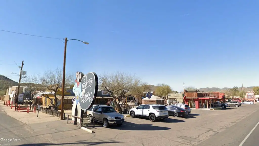 Prospective Restaurant The Rusty Bucket Planned for Cave Creek