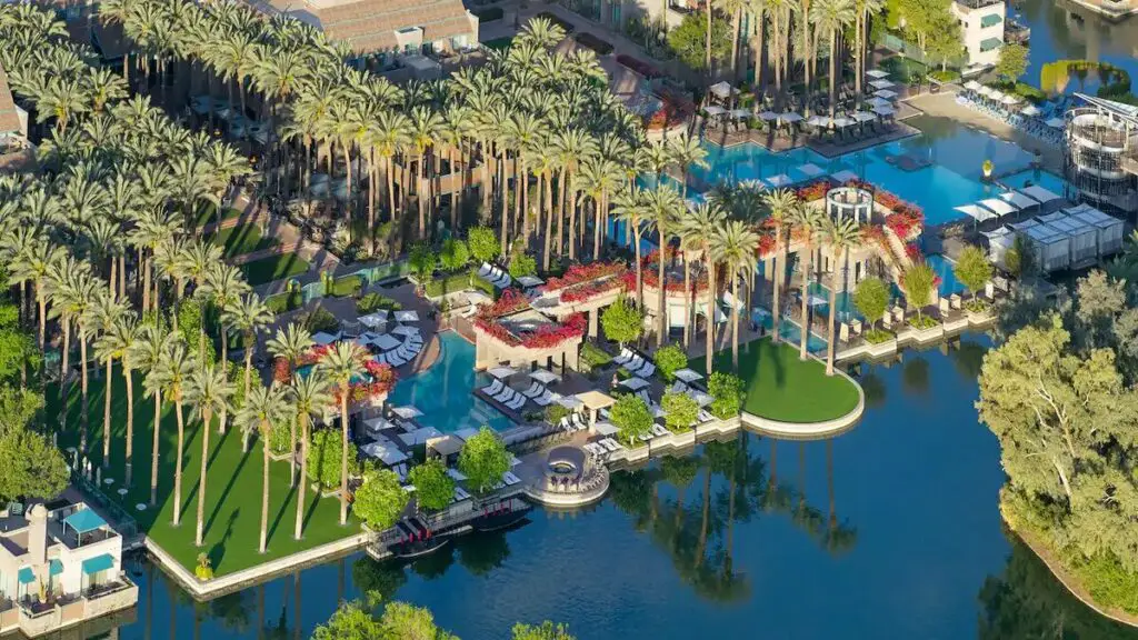 Richard Blais Partners with Scottsdale Resort to Open Six Restaurants