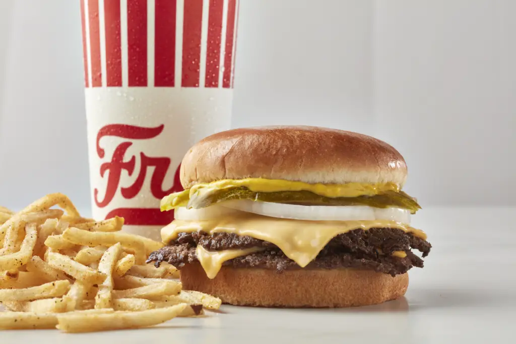 Freddy’s opens in Casa Grande on Tuesday